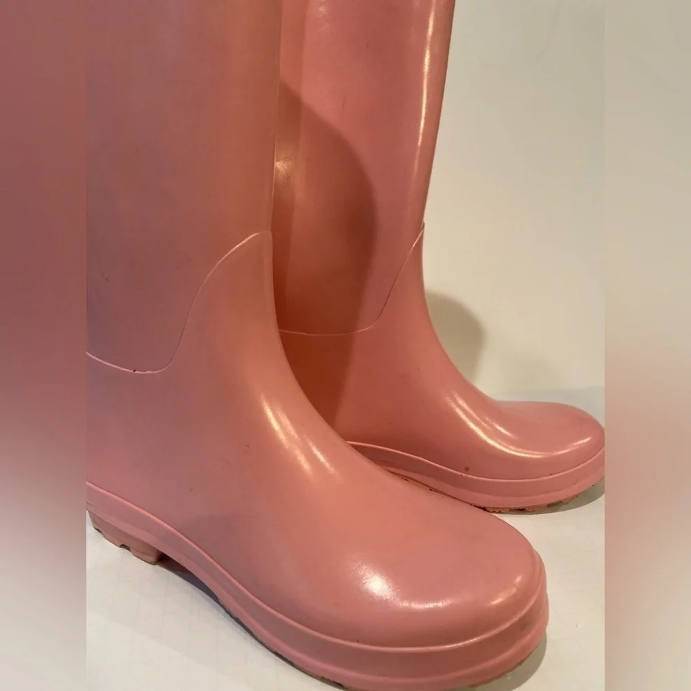 Stylish Light Pink Waterproof Knee High Rubber Rain Boots~Side Buckle Accent
